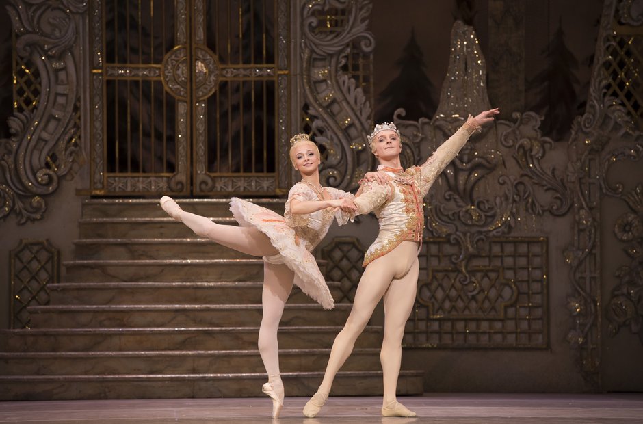 Steven McRae and Roberta Marquez Nutcracker